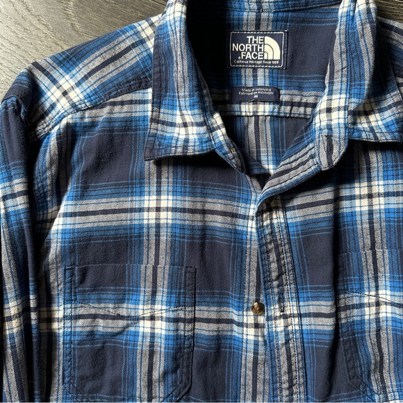 North Face flannel - Picture 2 of 2